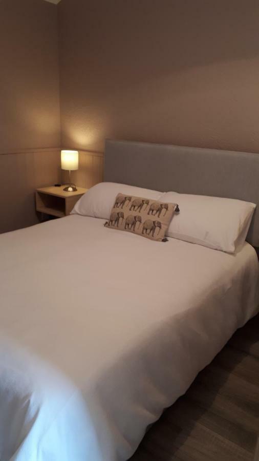 Suzies Self Catering Belmont Leilighet Belmont  Eksteriør bilde